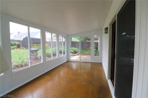 7329 Nethersole Drive Middleburg Heights OH 44130