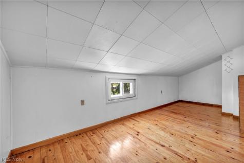 224 Kenyon Road Eastlake OH 44095