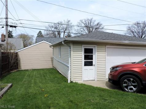 3310 Wales Avenue Parma OH 44134