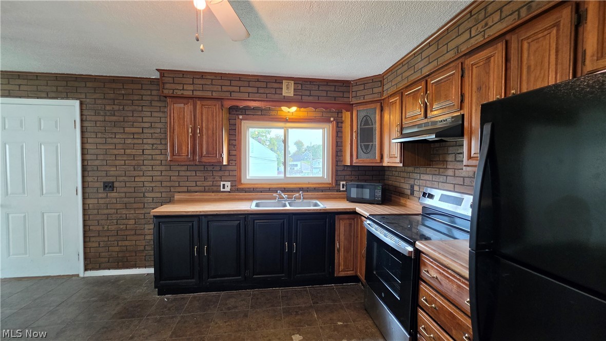 357 Hedges Street Hopedale OH 43976