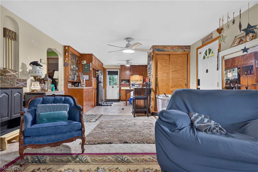 695 N Market Street East Palestine OH 44413