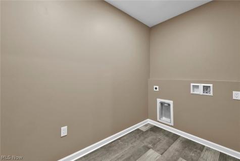 1402 Mussel Shoals Drive Brunswick OH 44212