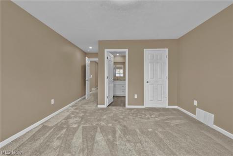 1402 Mussel Shoals Drive Brunswick OH 44212