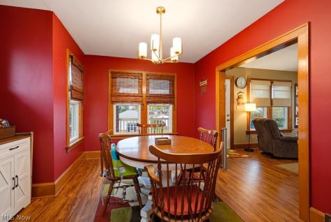 932 4th Street NE Massillon OH 44646