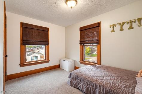 932 4th Street NE Massillon OH 44646