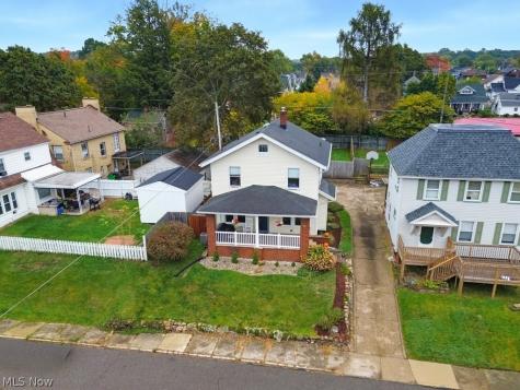 932 4th Street NE Massillon OH 44646