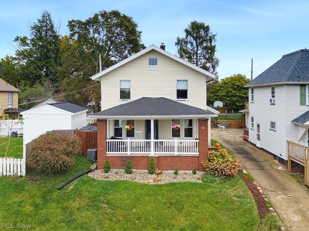 932 4th Street NE Massillon OH 44646