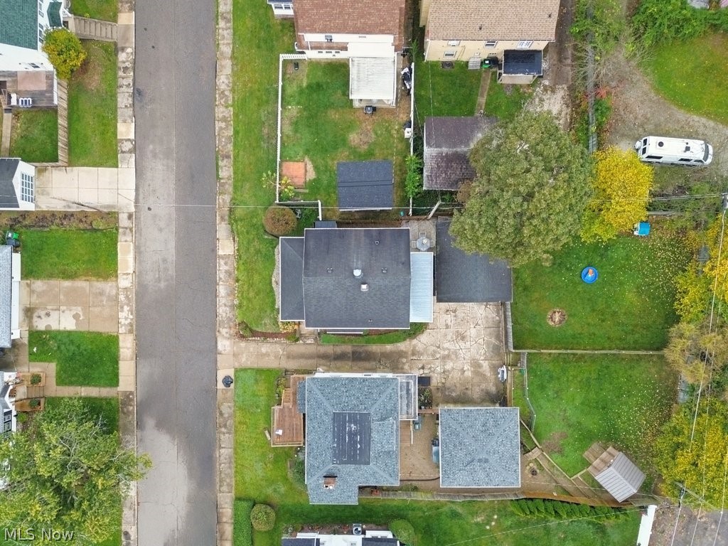 932 4th Street NE Massillon OH 44646
