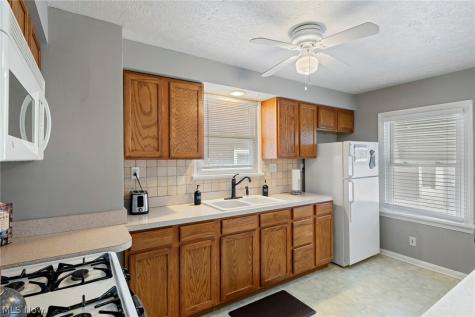 130 E 191st Street Euclid OH 44119