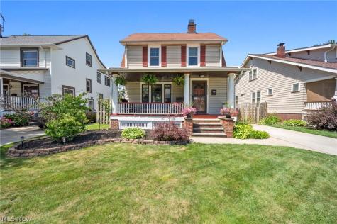 15534 Lakewood Heights Boulevard Lakewood OH 44107