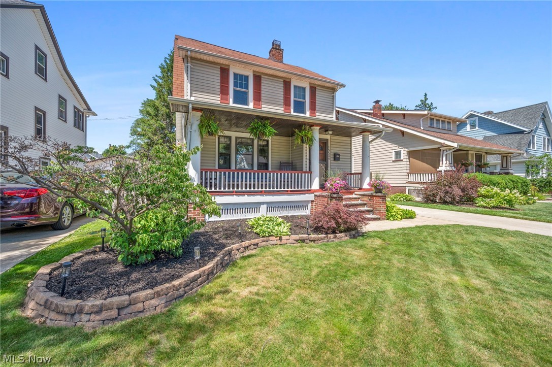 15534 Lakewood Heights Boulevard Lakewood OH 44107