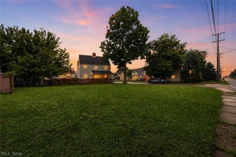 1306 Roslyn Avenue SW Canton OH 44710