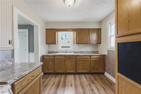 1306 Roslyn Avenue SW Canton OH 44710