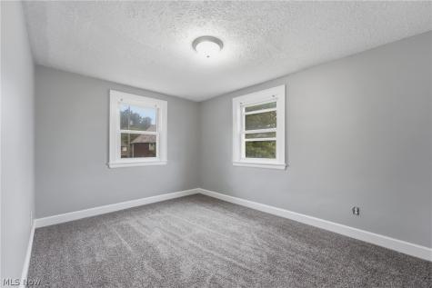 1306 Roslyn Avenue SW Canton OH 44710