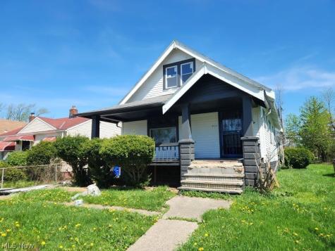 4421 E 156th Street Cleveland OH 44128