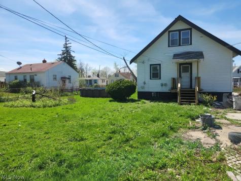4421 E 156th Street Cleveland OH 44128