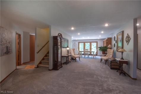 6476 Harbor Drive NW Canton OH 44718