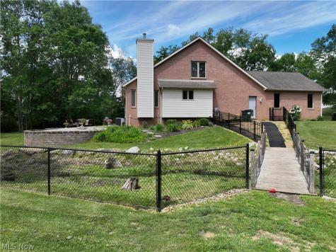 6476 Harbor Drive NW Canton OH 44718