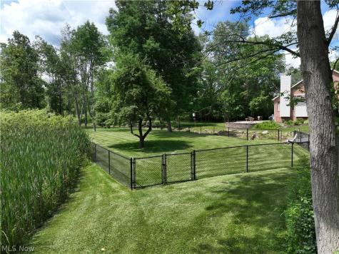 6476 Harbor Drive NW Canton OH 44718