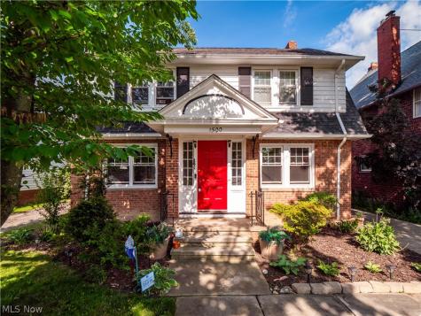 1500 Bunts Avenue Lakewood OH 44107