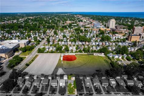 1500 Bunts Avenue Lakewood OH 44107