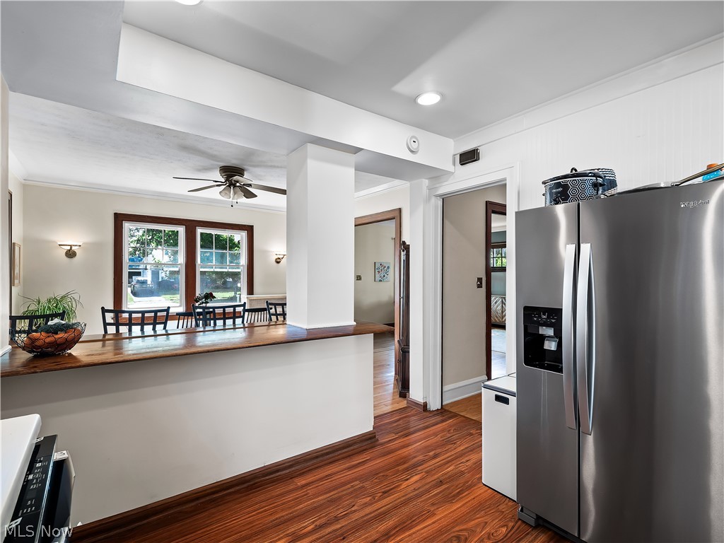 1500 Bunts Avenue Lakewood OH 44107