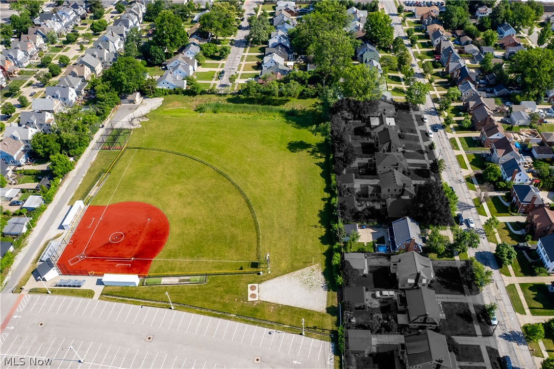 1500 Bunts Avenue Lakewood OH 44107