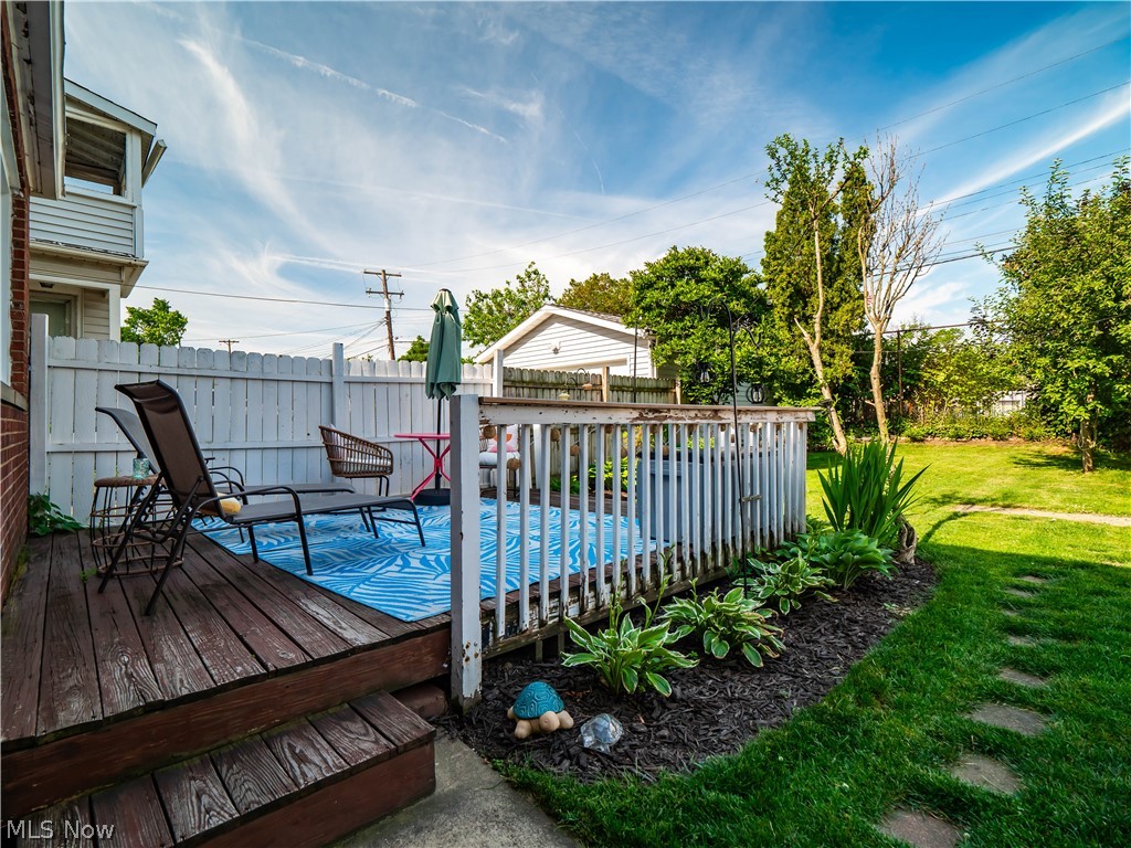 1500 Bunts Avenue Lakewood OH 44107