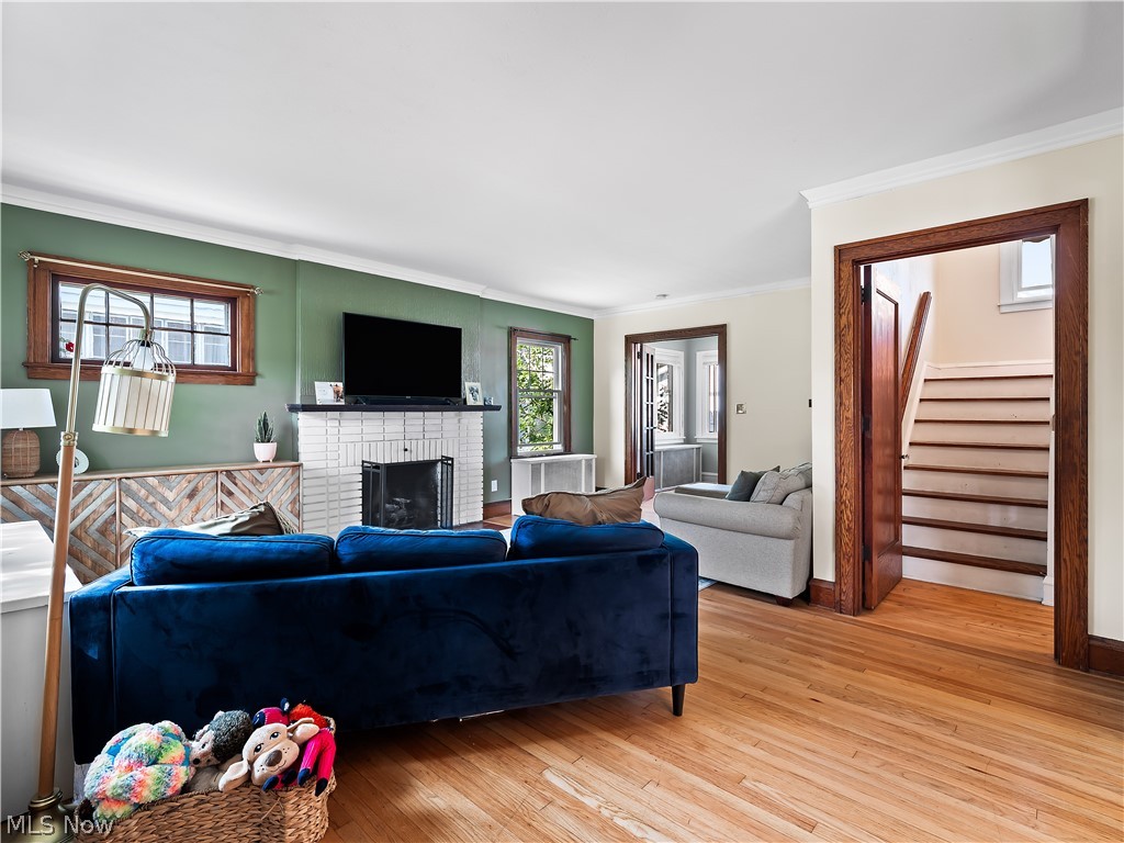 1500 Bunts Avenue Lakewood OH 44107