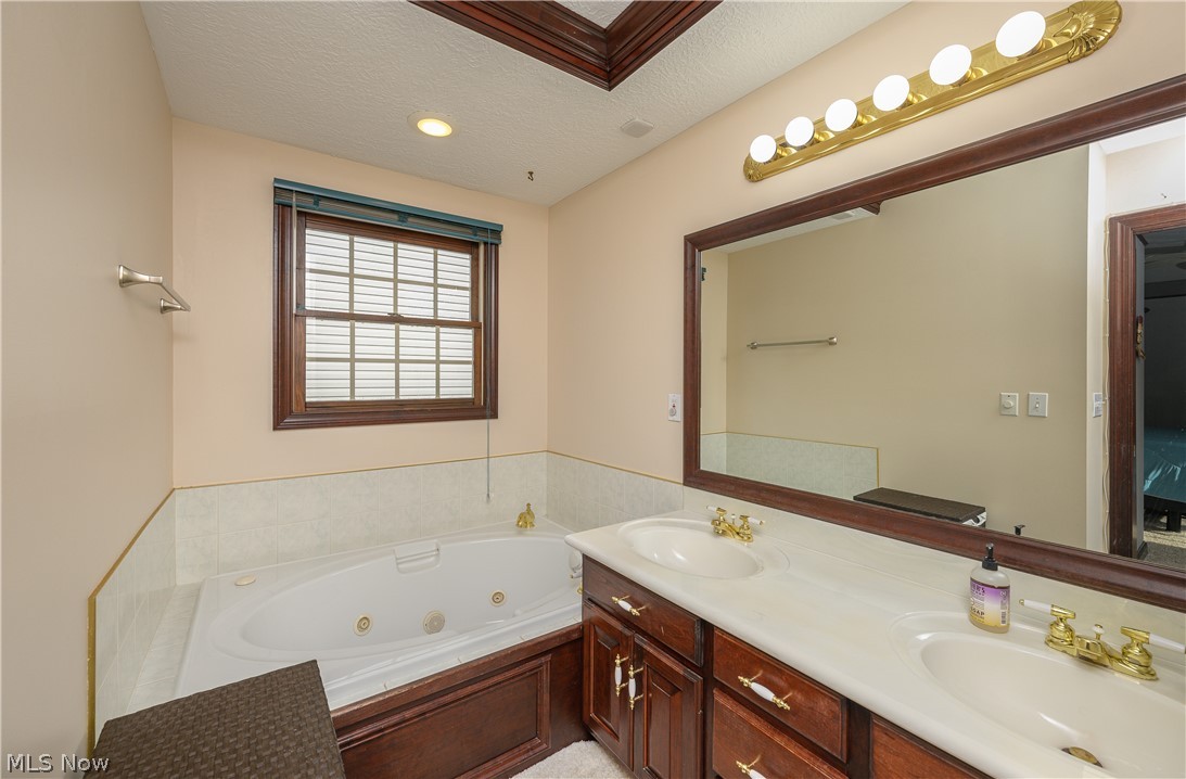 598 Saguaro Place Barberton OH 44203