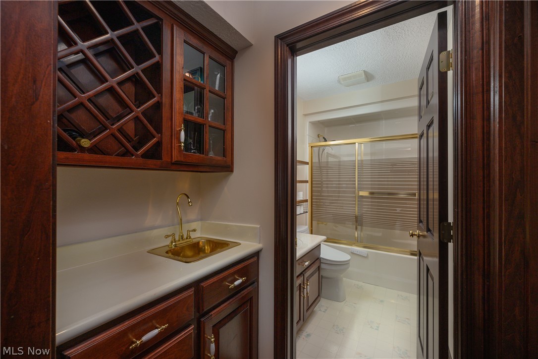 598 Saguaro Place Barberton OH 44203