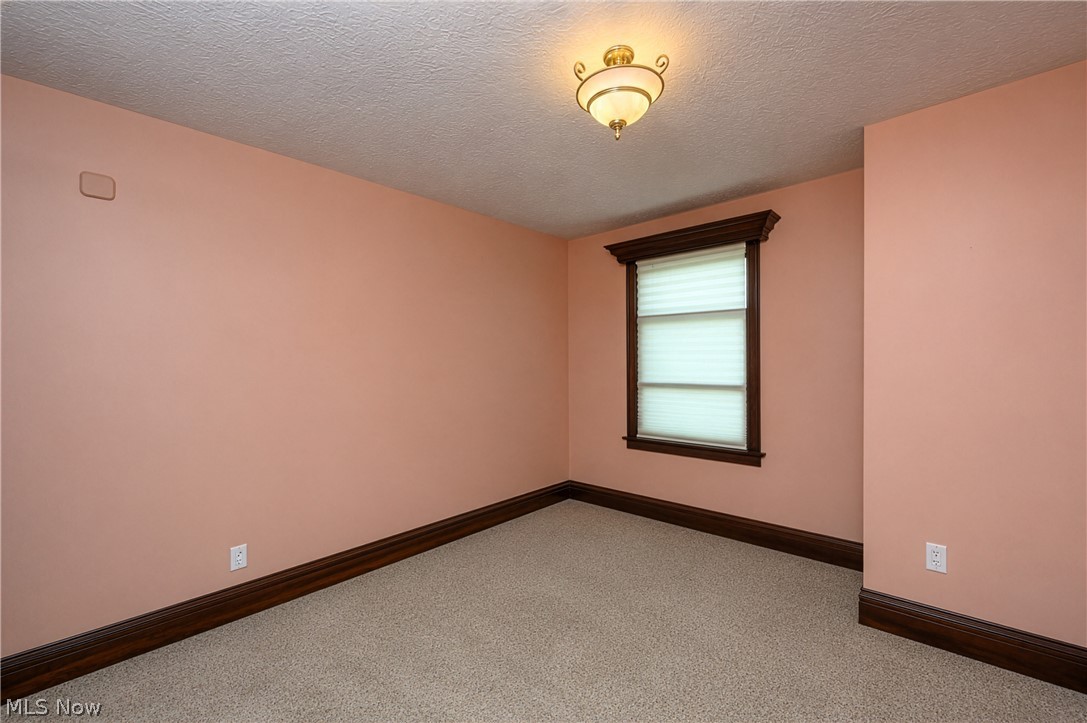 598 Saguaro Place Barberton OH 44203