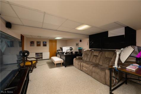 598 Saguaro Place Barberton OH 44203