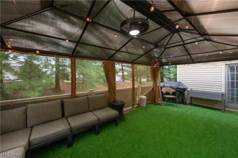 598 Saguaro Place Barberton OH 44203