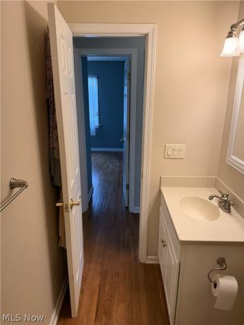 8233 Edgewood Road Mentor OH 44060