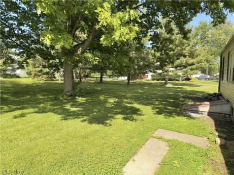 8233 Edgewood Road Mentor OH 44060