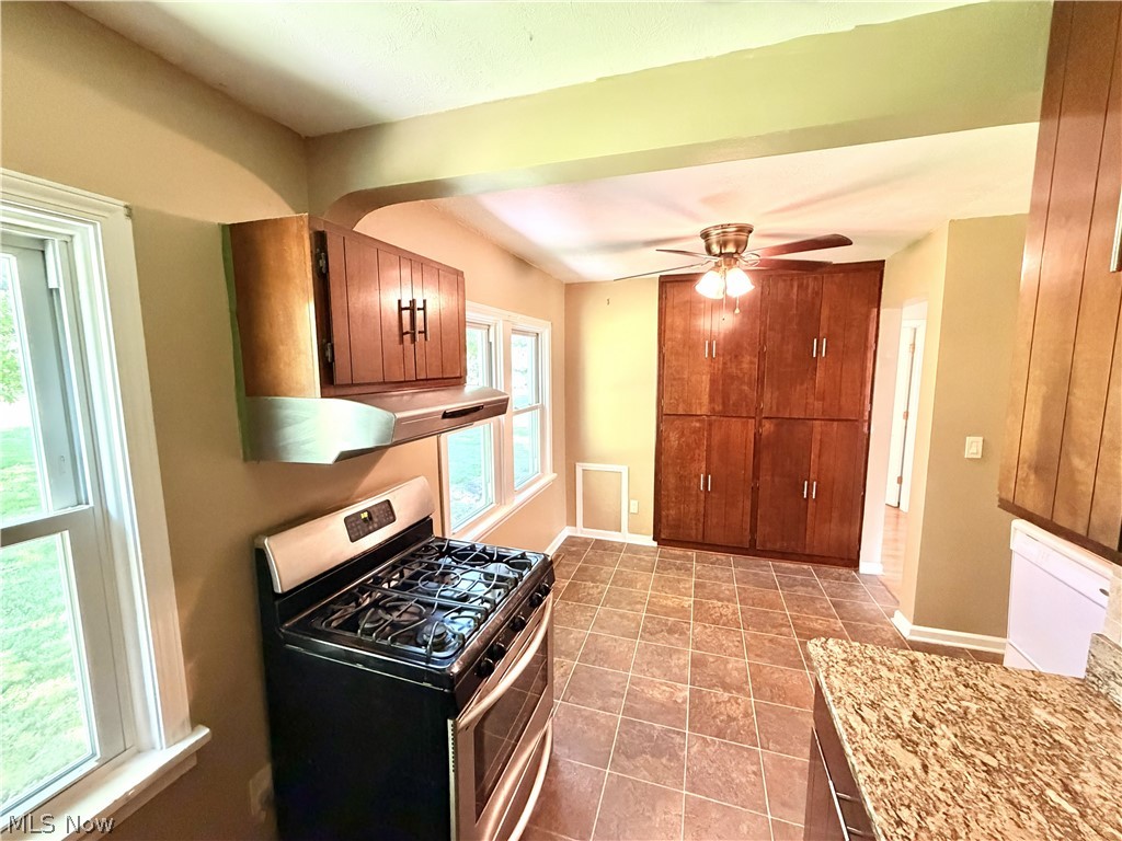8233 Edgewood Road Mentor OH 44060