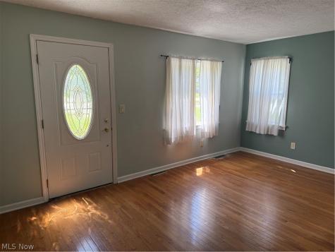 8233 Edgewood Road Mentor OH 44060