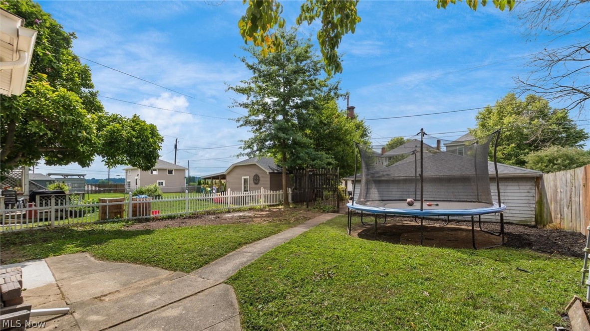 930 Forest Avenue Zanesville OH 43701