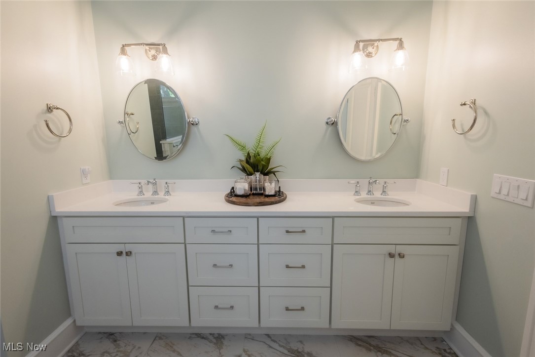 10881 Stafford Road Chagrin Falls OH 44023