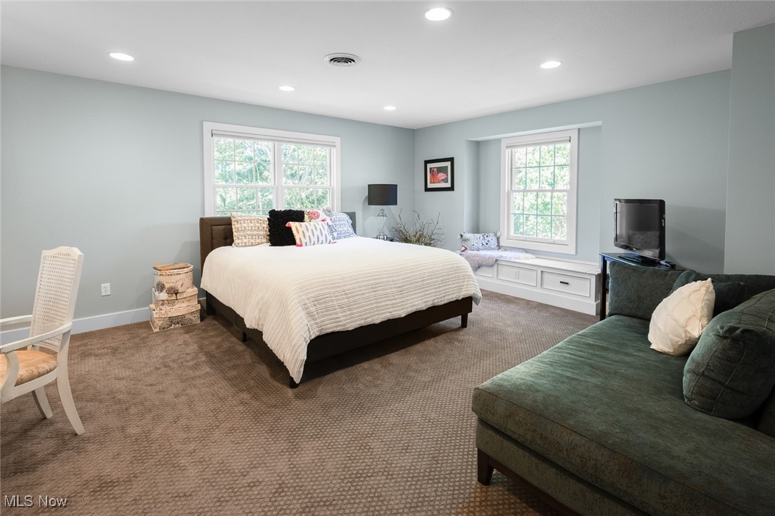 10881 Stafford Road Chagrin Falls OH 44023