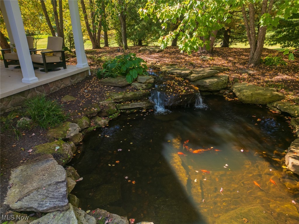 10881 Stafford Road Chagrin Falls OH 44023