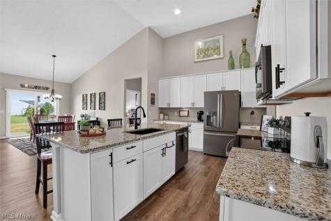6598 High Perch Drive North Ridgeville OH 44039