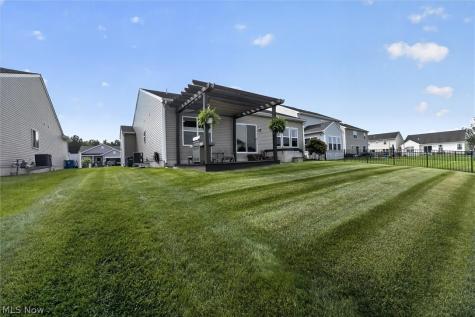 6598 High Perch Drive North Ridgeville OH 44039