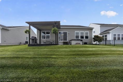 6598 High Perch Drive North Ridgeville OH 44039