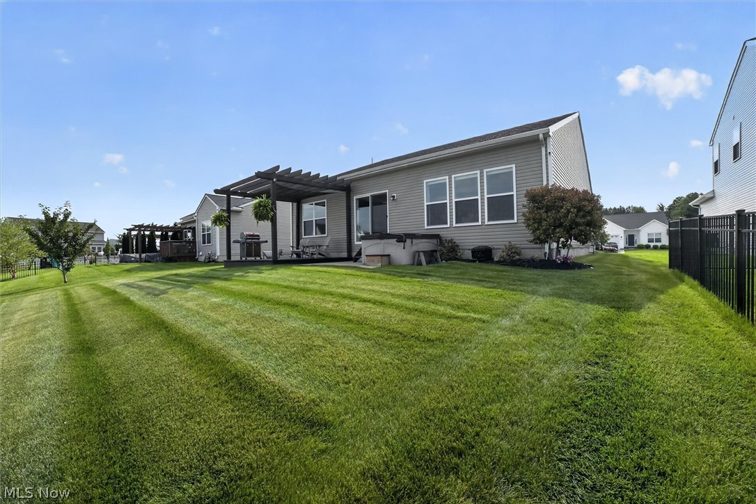 6598 High Perch Drive North Ridgeville OH 44039