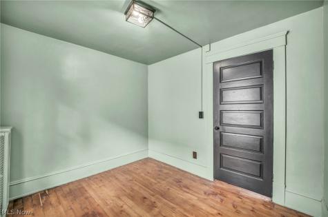 1362 W 61st Street Cleveland OH 44102