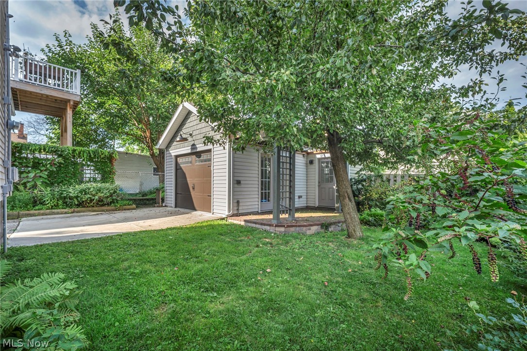 1362 W 61st Street Cleveland OH 44102