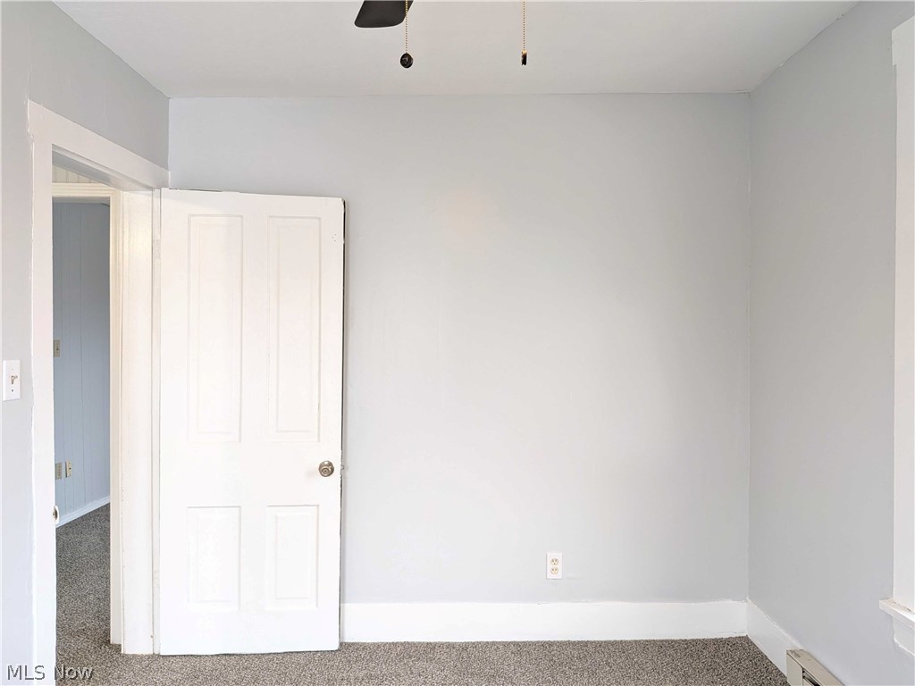 117 N Market Street Waynesburg OH 44688