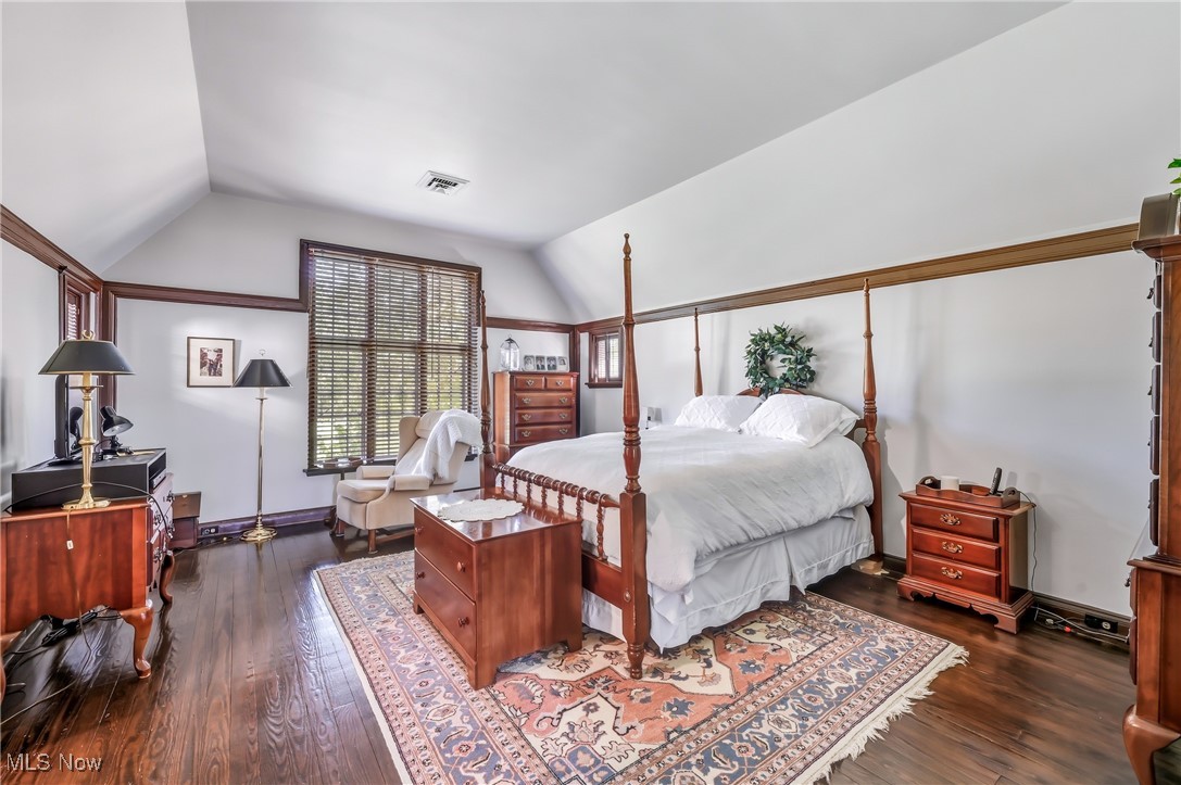 740 Fairway Drive Warren OH 44483
